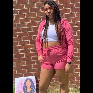 2 PC SET SIZE LARGE TRUE TO SIZE SHORTS & CROP TOP JACKETS